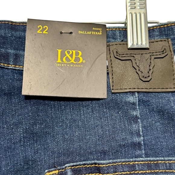 L&B High Rise Flared Leg Dark Wash Denim Plus Sized Jeans size 22 - Picture 8 of 12